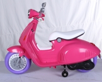 Vespa Scooter 12V - Kleur:Roze